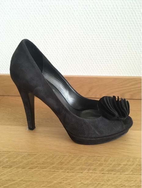 Scarpe da donna: Peeptoes, wildleder, Grösse 38 – Usato da Winterthur venduto da butterfly210