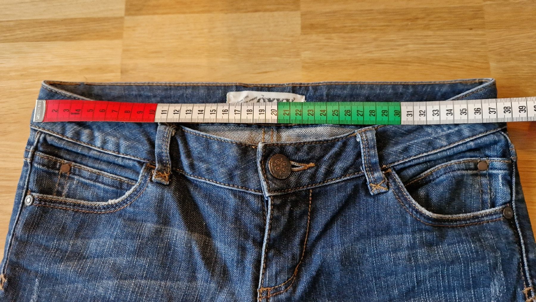Jeans: Blaue Jeans Gr.34 – Usato da Riehen venduto da Aconitum 1