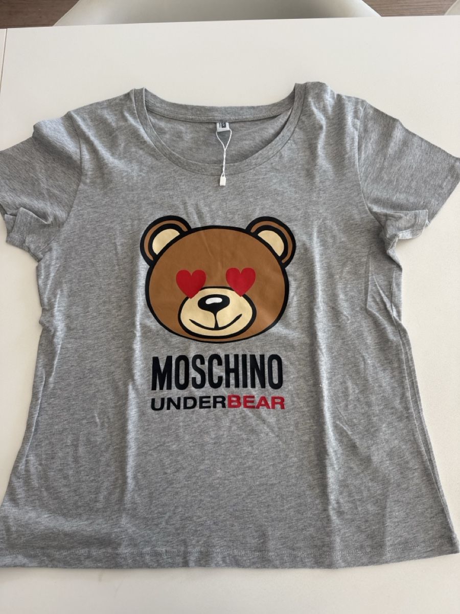 Moschino T-shirt: Moschino T-shirt – Nuovo e nell'imballaggio originale da Küsnacht ZH venduto da ees_9thz