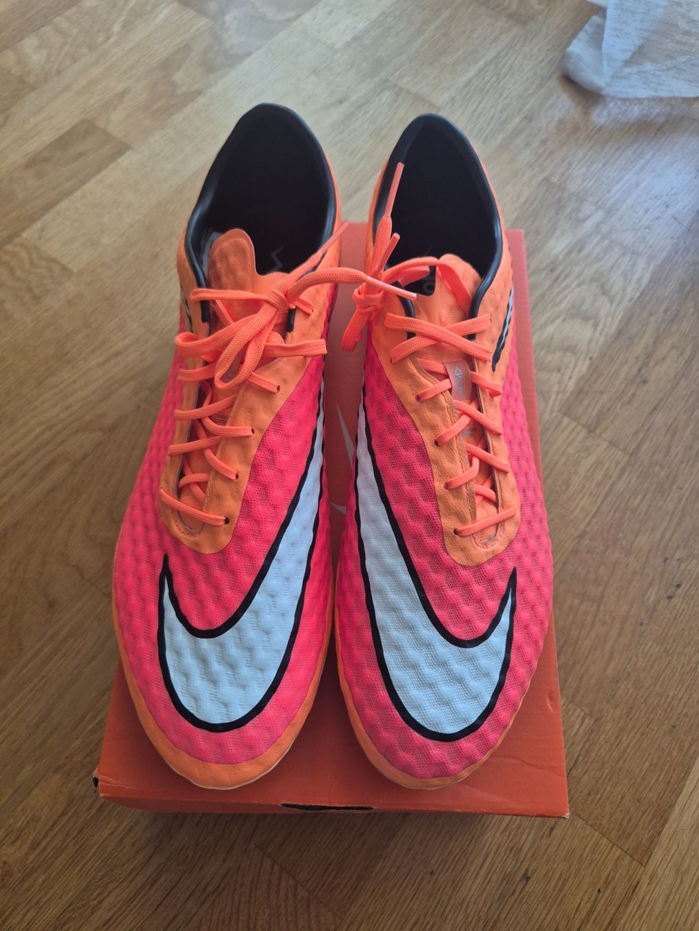 Scarpe da uomo: Hypervenom Phantom [orange 2015] Neu! – Nuovo (secondo la descrizione) da Neuenhof venduto da Alex5432. 1