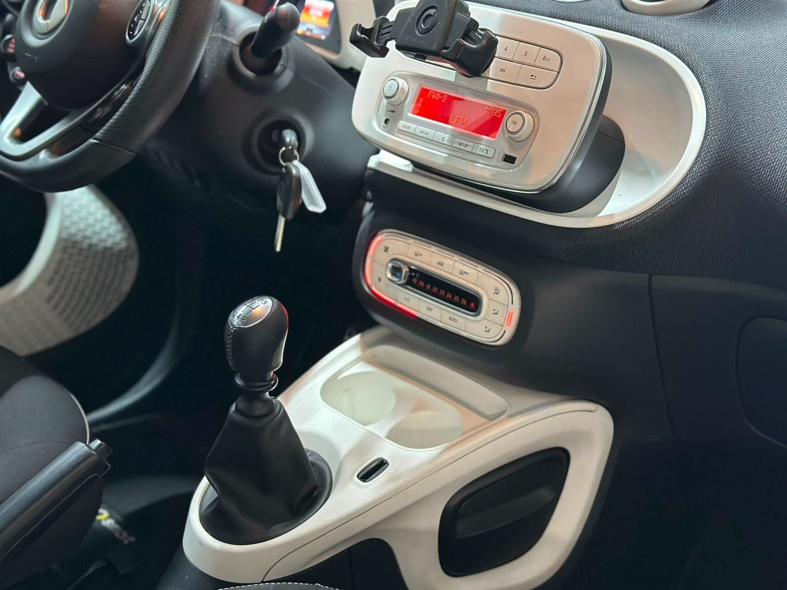 Smart Autos: SMART fortwo – Gebraucht aus Aclens von sobacopeludo 4