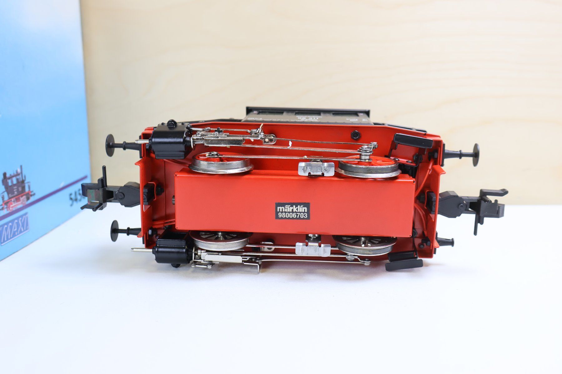 Märklin Modellini di ferrovie: Märklin Spur 1 Dampflok Glaskasten - Digital 54504 – Usato da Winterthur venduto da Monstera 6