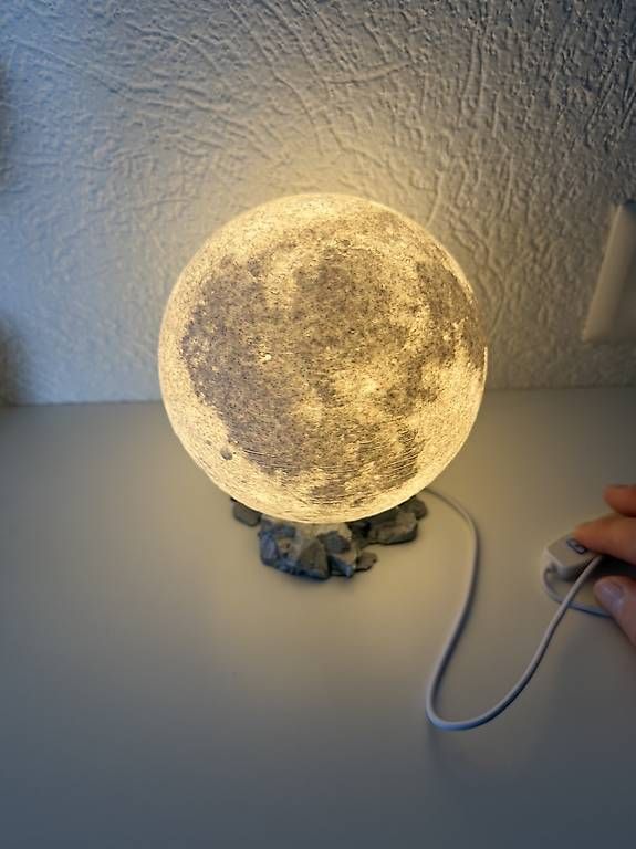 Lampade: Lampe Lune imprimée en 3D – Nuovo e nell'imballaggio originale da Ollon VD venduto da reefguard 2