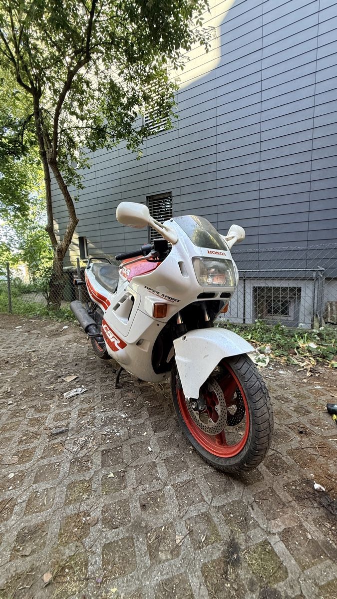 Honda Strada: Honda CBR 600F – Difettoso da Winterthur venduto da Alawi_47 1