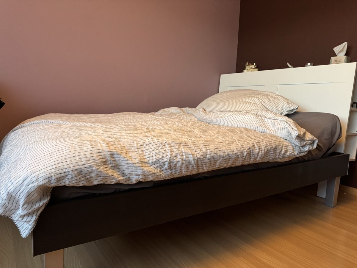 Pfister Letti: Bett Möbel Pfister – Usato da Nussbaumen AG venduto da Sbabi 3