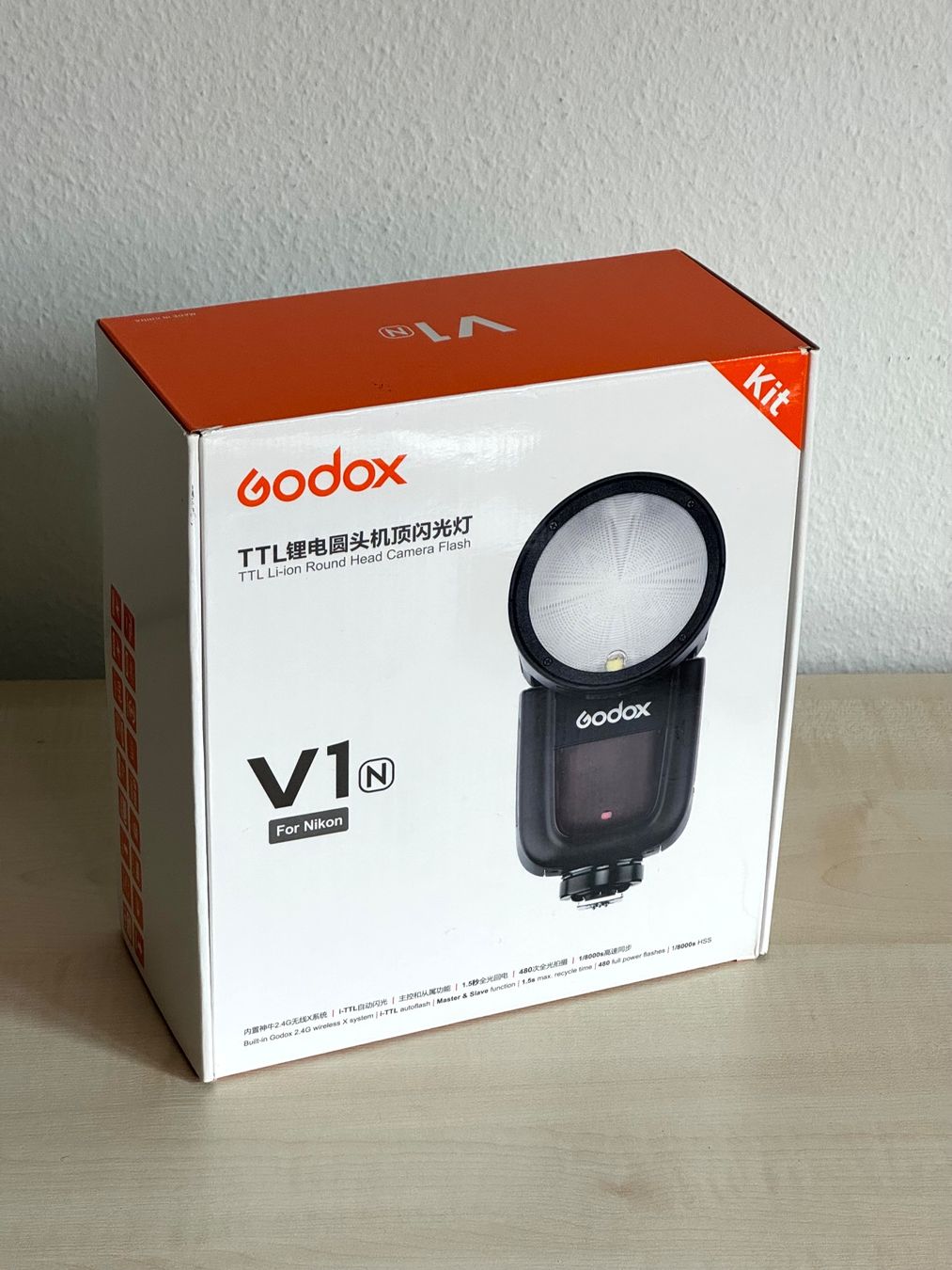 Godox Flash: Godox V1 N Blitz Flash Blitzlicht Studiolicht NIKON – Usato da Zürich venduto da moritz95 5