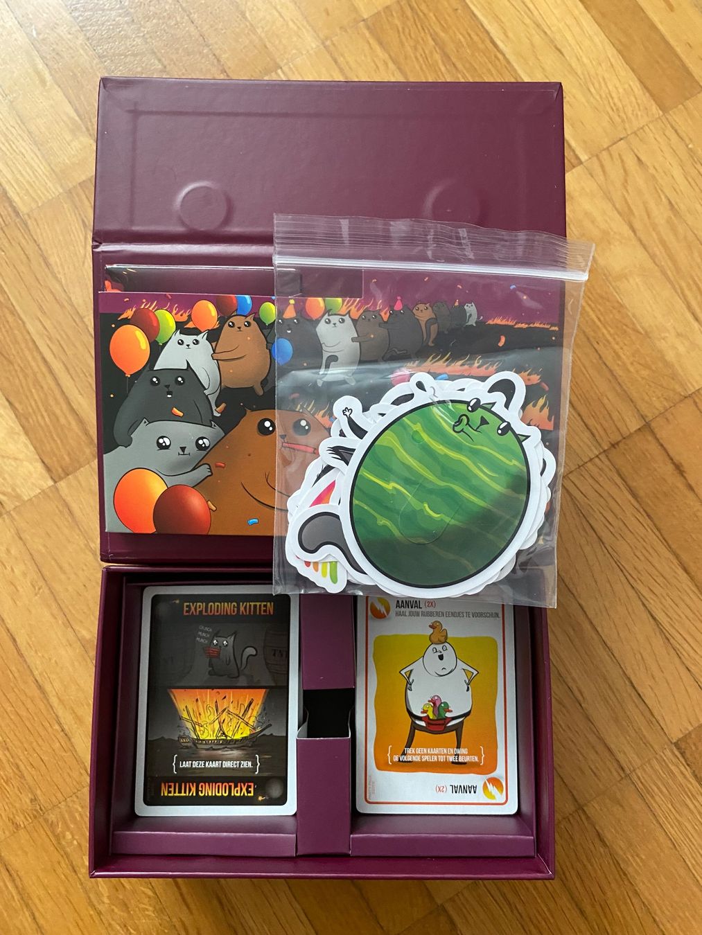 Giochi: Jeu EXPLODING KITRENS ( en irlandais) jamais utilisé – Nuovo (secondo la descrizione) da Basel venduto da OK2010 2