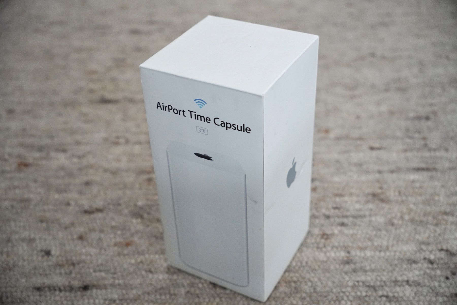 Apple Modem & Router: Apple Time Capsule 2TB OVP – Usato da Cham venduto da Stepanizator 4