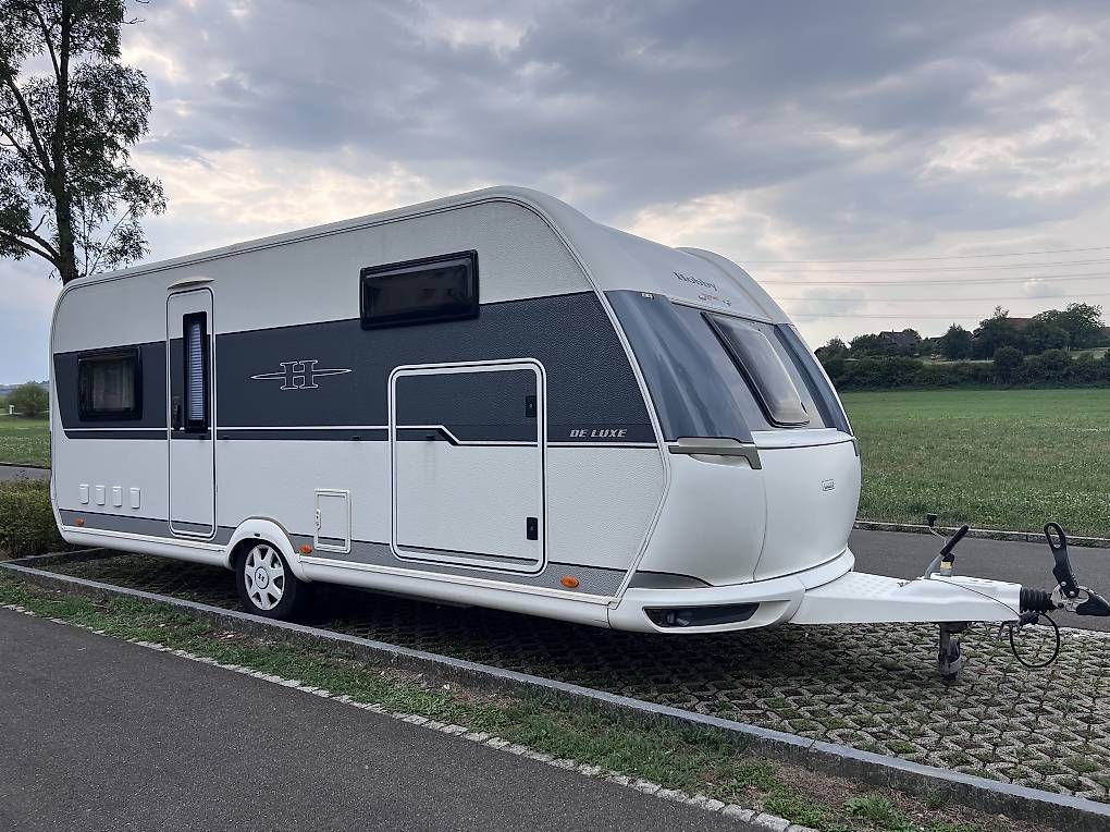 Véhicules de camping: Hobby 515 UHK De Luxe – D'occasion à Rotkreuz par kar_s5sw