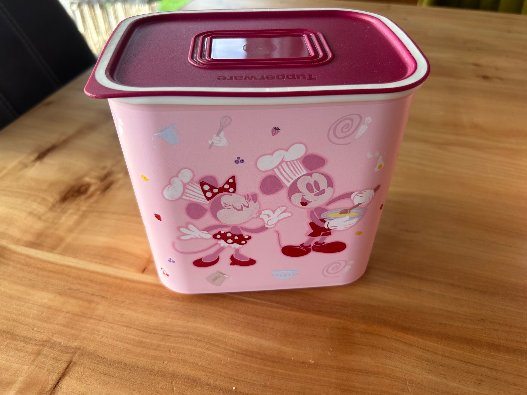 Tupperware Recipients et similaires: Tupperware DoseOptimum Mickey & Minnie 2.1L NEU – Neuf avec emballage d'origine à Kaltbrunn par lagone1