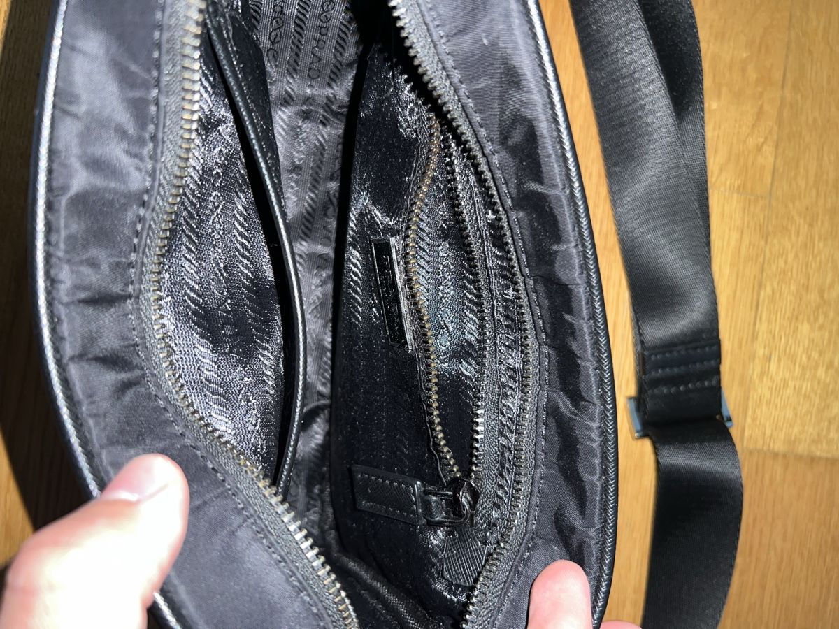 Prada Borse: Prada Tasche Schwarz – Nuovo (secondo la descrizione) da Pfäffikon SZ venduto da pdroth 4