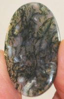 Cabochon L-5307 – Grüner Moos Achat 34x20mm 23,35 Karat