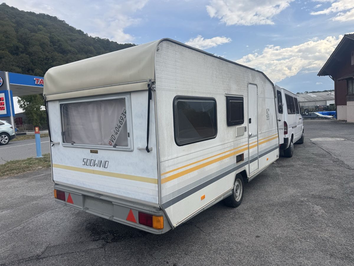 Knaus Camping Fahrzeuge: Caravane Knaus  – Gebraucht aus Leysin von sas_dl7k 2