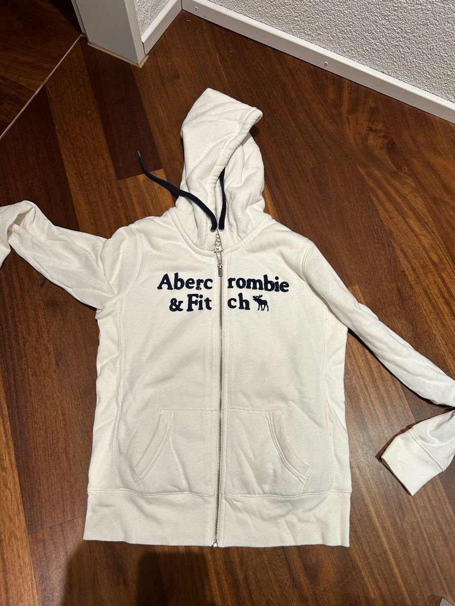 Abercrombie Maglioni & Felpe: Abercrombie & Fitch Kapuzenpullover – Usato da Stallikon venduto da mimi4u