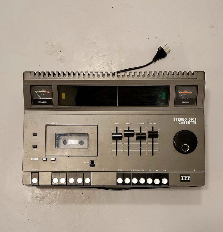 Lecteur/Enregistreur Cassette Grundig CR 550 - Avec Casque Et Câbles (Occasion)