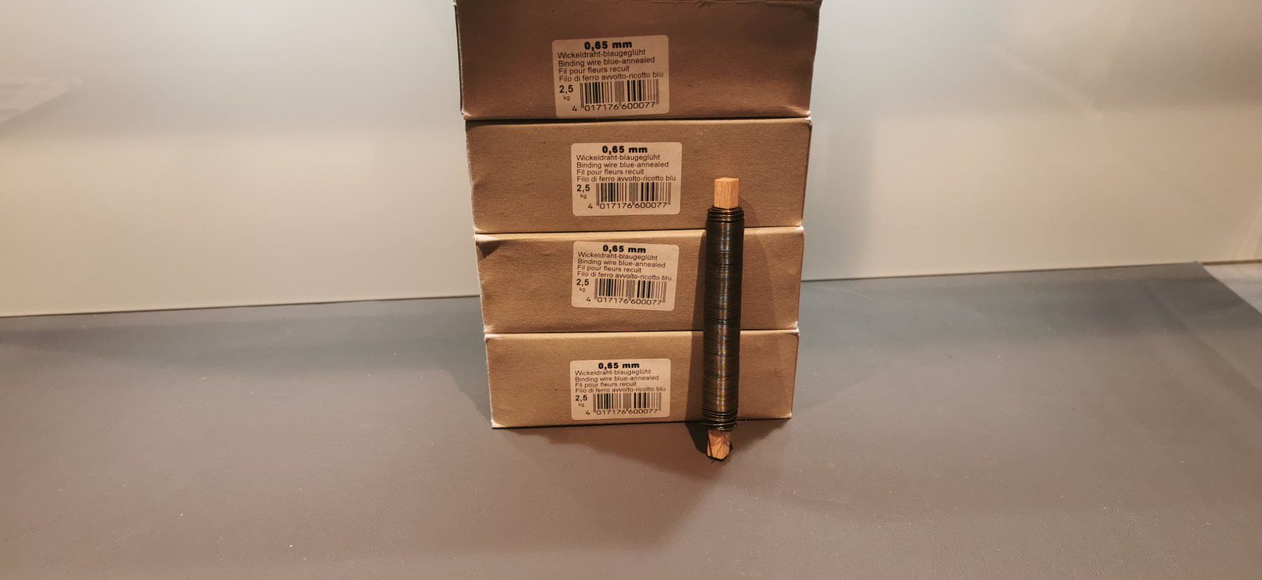 Alle Dekorationen: 200 Rollen Wickeldraht blaugeglüht – Neu und originalverpackt aus Niederbuchsiten von Haeschmi 1