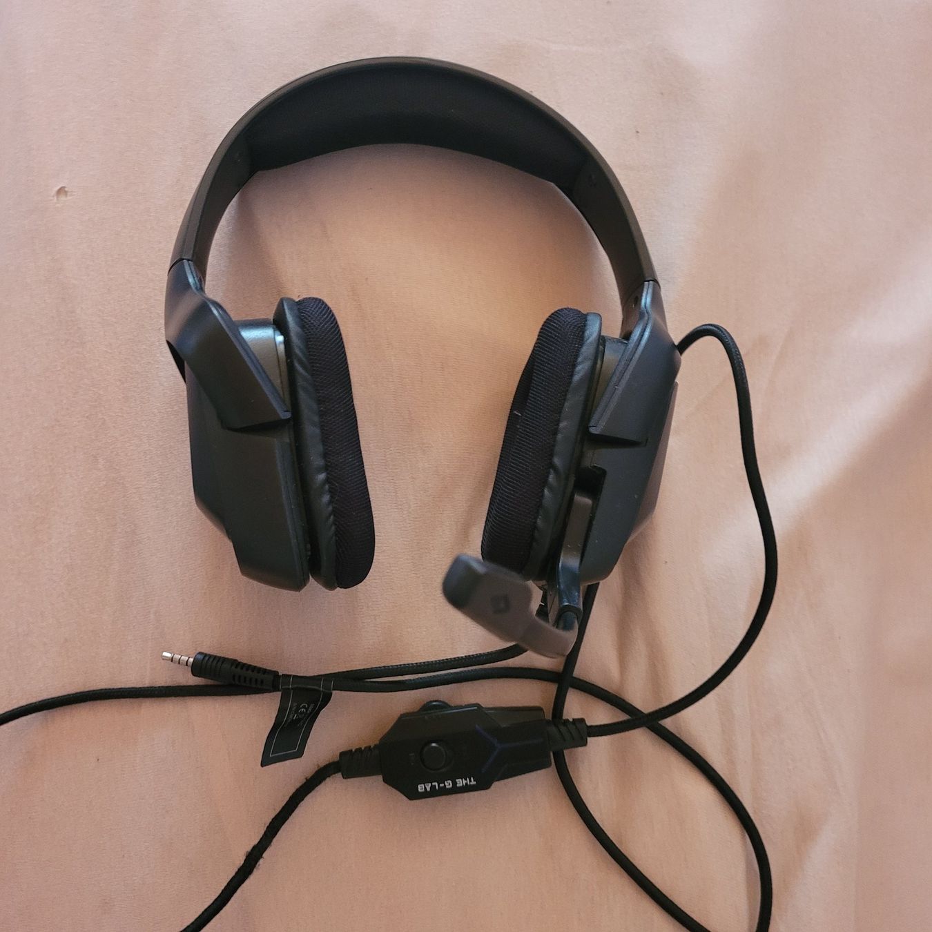 Kopfhörer: Gaming Headset  Cobalt schwarz gebraucht – Gebraucht aus Grône von Gronibar