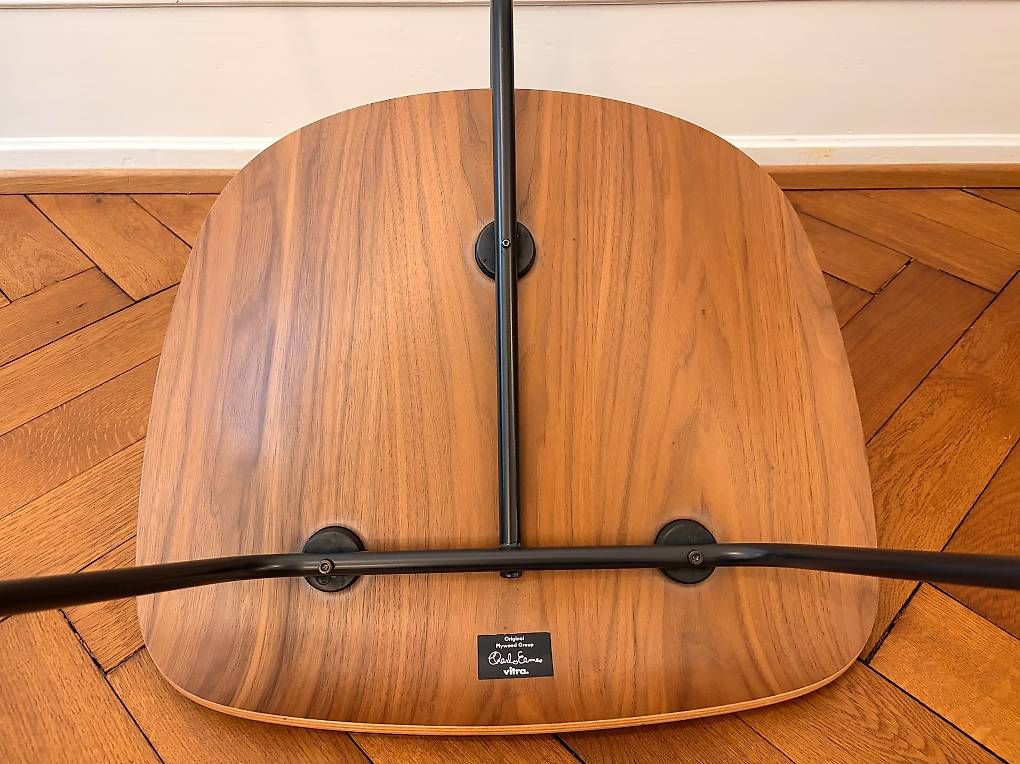 Poltrone: Eames LCM Leder/Nussbaum – Usato da Basel venduto da yet_7svp 2