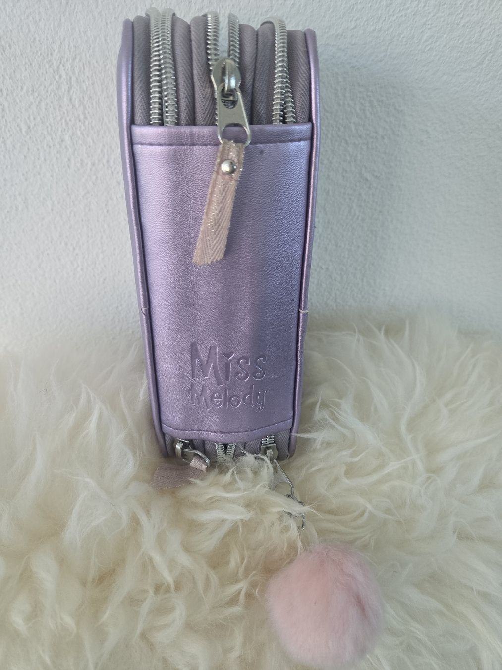 Plumiers: Etui Miss Melody – D'occasion à Hausen am Albis par car_gdt8 2