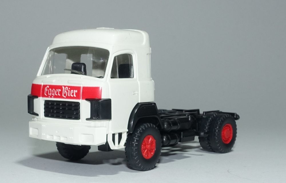 DECAL 1/43 ELYSEE Citroen Traction 11 Legere Danoise 51 Diorama Garage