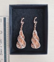 Wunderschöne, neue Ohrringe, roségold mit silber