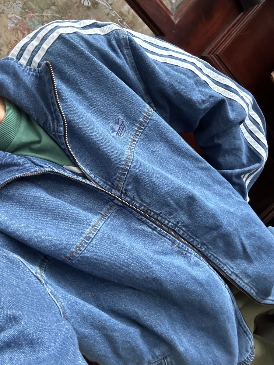 Adidas Giacche: Adidas Adilight Jacke Neu – Nuovo e nell'imballaggio originale da Obfelden venduto da cesarina10 2