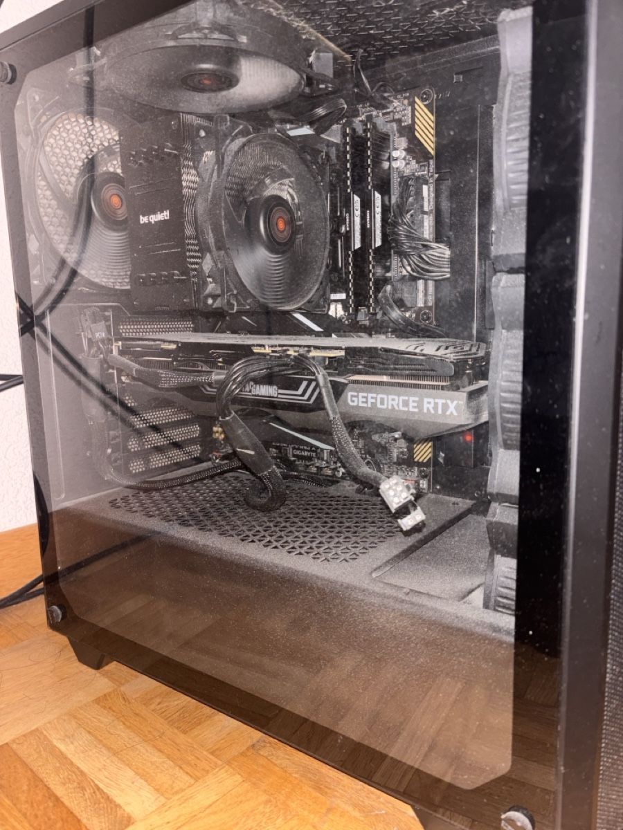 PCs: Desktop PC GeForce RTX 3090 – D'occasion à Zürich par dav_wtf6