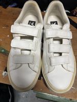 Grossartiger Veja Turnschuh Gr. 41