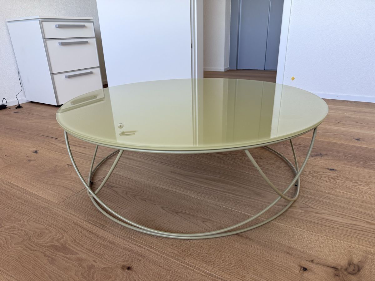 Rolf Benz Tavoli: Rolf Benz Couchtisch 95cm Durchmesser – Usato da Wettswil venduto da Fynima12 2