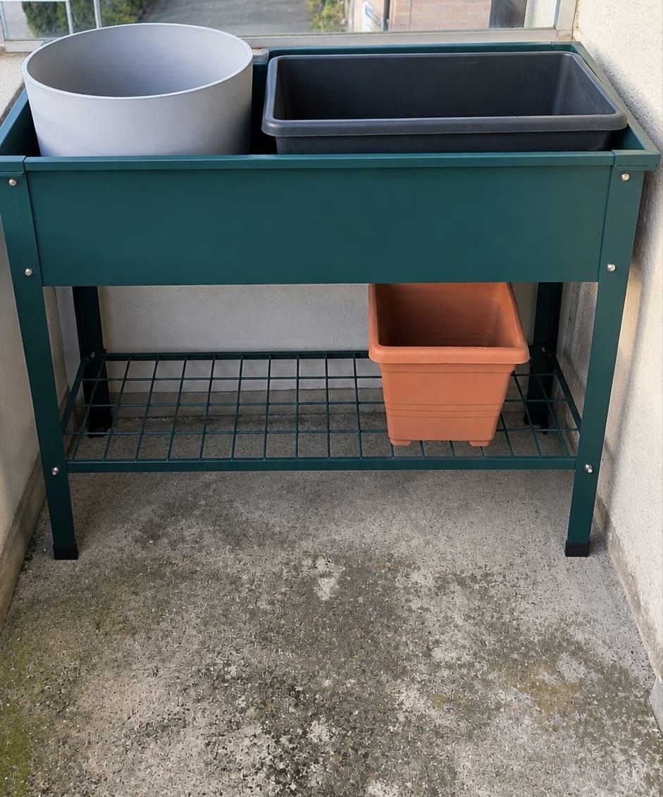 Pots de fleurs: Metall Hochbeet – D'occasion à Seuzach par laj_p6gj