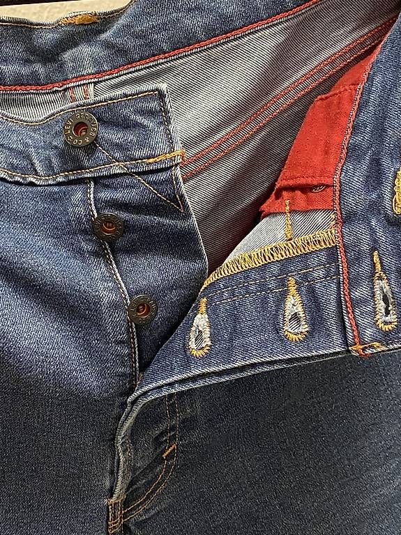 Levi's Jeans: Levis Skateboarding – Usato da Frauenfeld venduto da DuDaDo 3