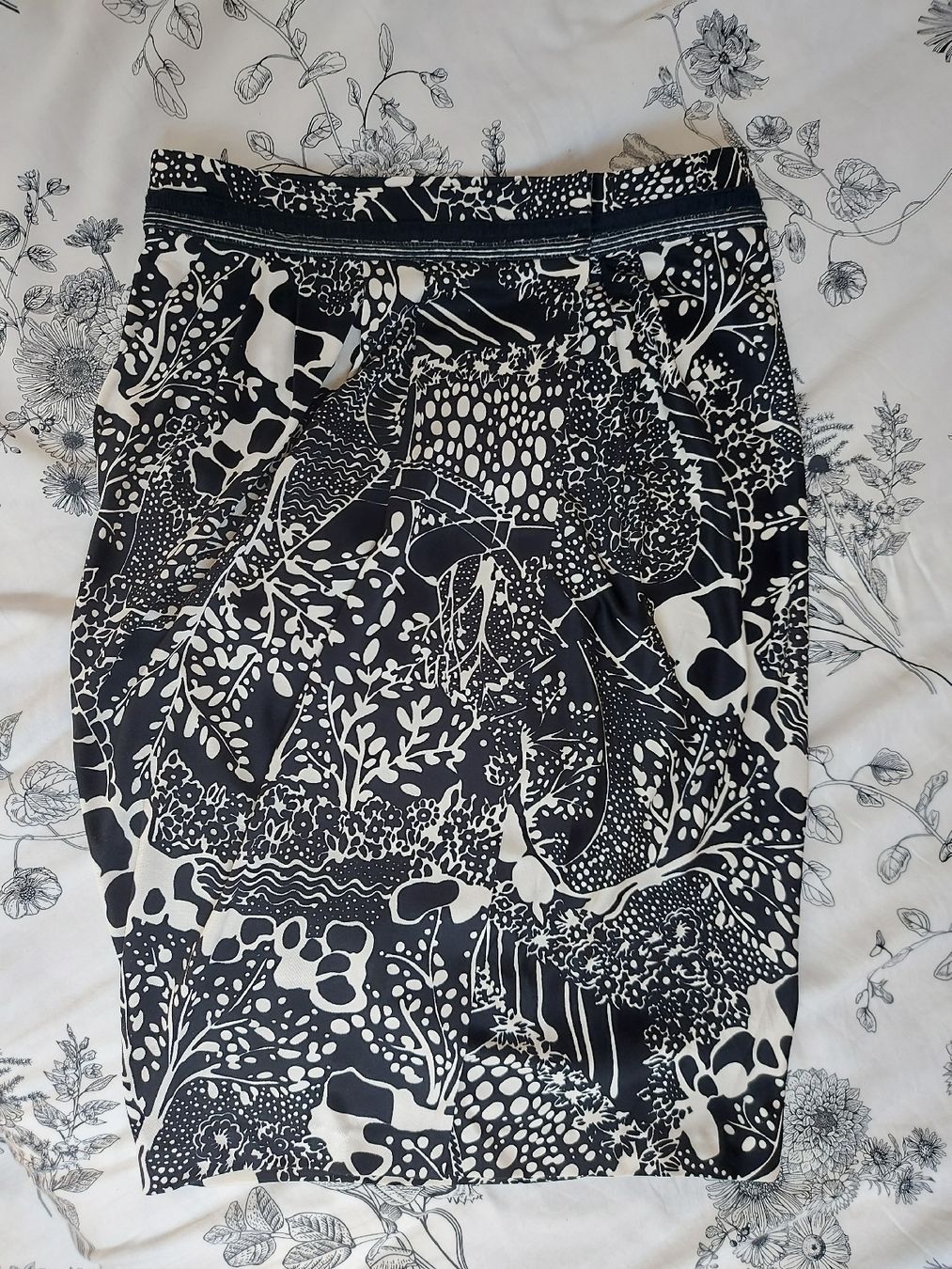 Gonne: Jupe Vivienne Tam 100% soie - Taille S – Usato da Lausanne venduto da Super-cerise