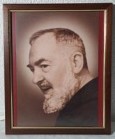 Vintage Porträt von Padre Pio – gerahmt – 26,5 × 39 cm