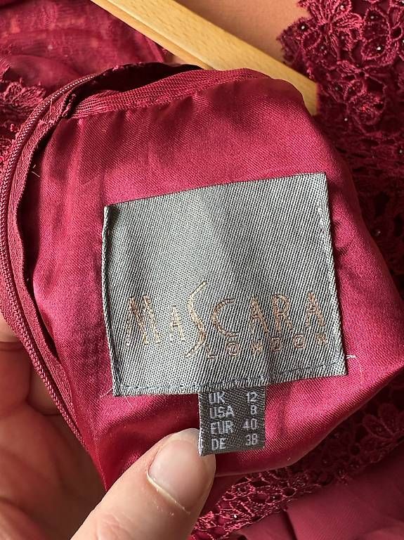 Robes: Festkleid Damen 38 – D'occasion à Winterthur par Kurbelkatze 2