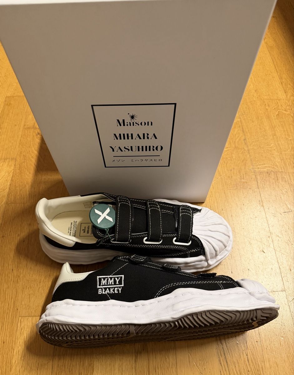 Scarpe da uomo: Maison Mihara Yasuhiro Sneaker Gr. 44 - Neu! – Nuovo e nell'imballaggio originale da Arbon venduto da ids 2