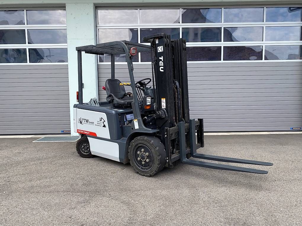 Carrelli elevatori e a forche: Elektrostapler TEU 30 mit Strassenzulassung – Usato da Weiningen TG venduto da TTW_GmbH