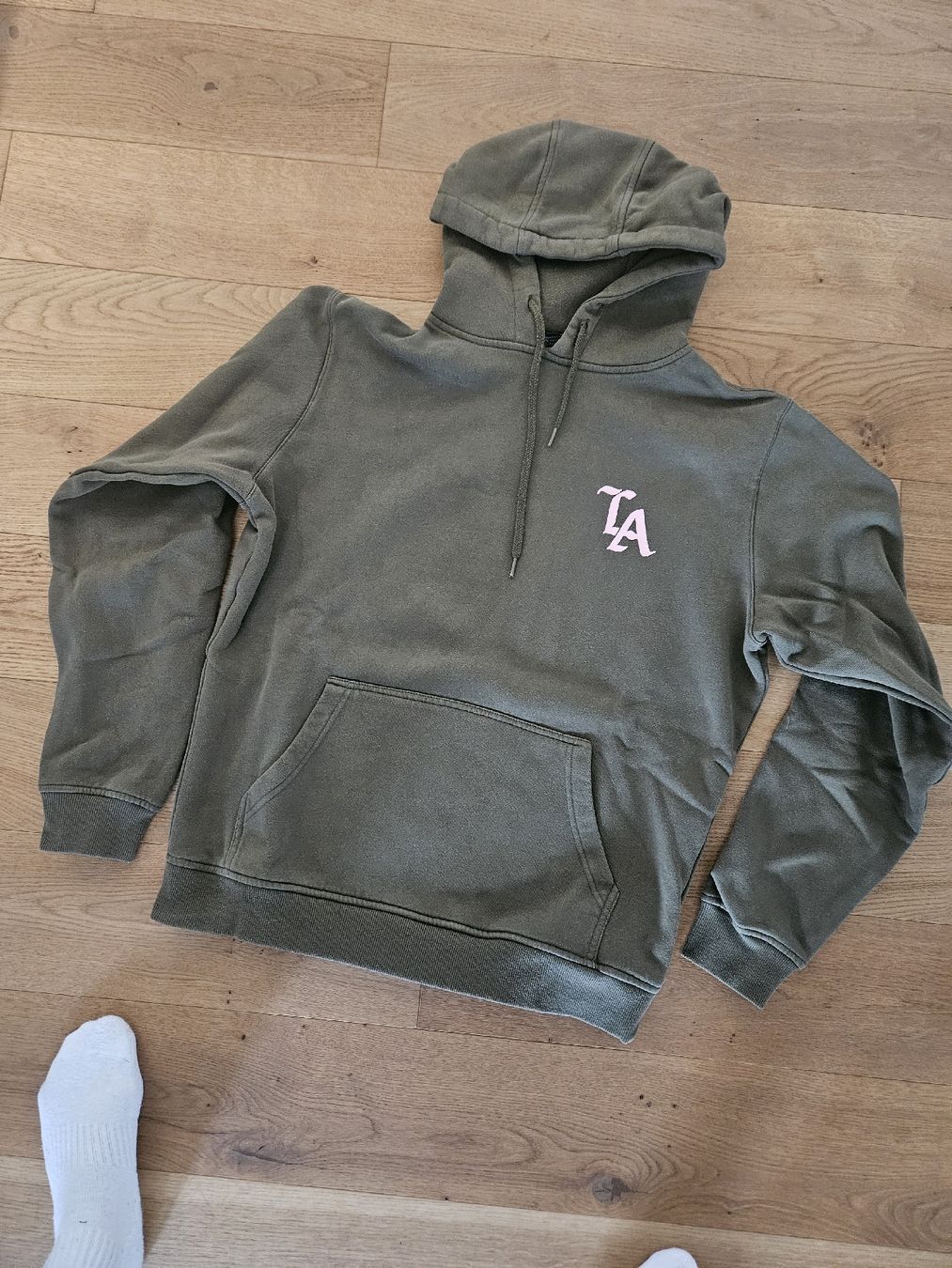 Pullover & Sweatshirts: Hoody – Gebraucht aus Ostermundigen von Msmash
