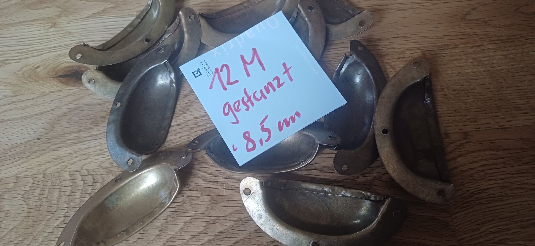 Ferramenta: 12 Muschelgriffe  Messing – Usato da Flawil venduto da Pinkmalibu 3