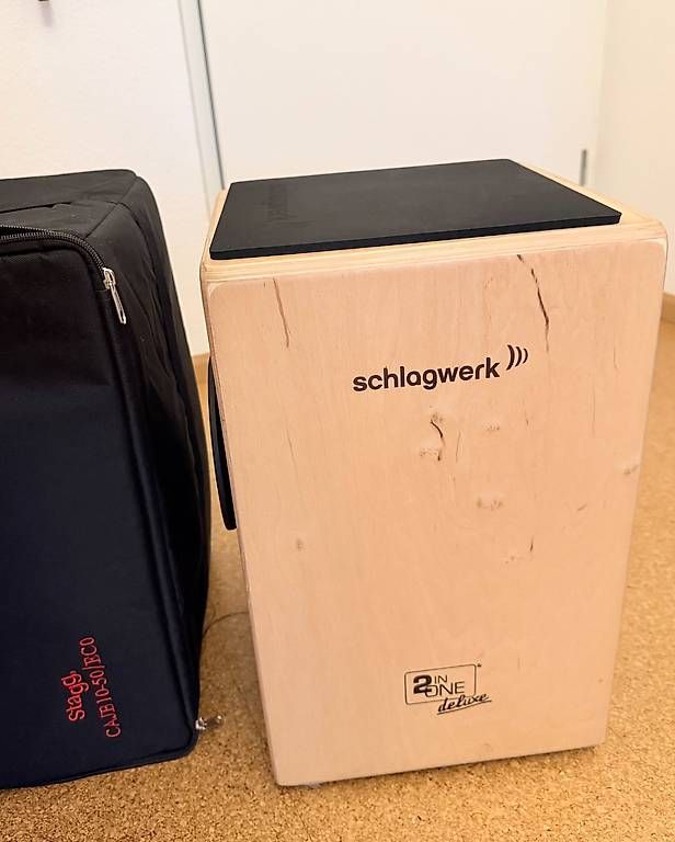 Strumenti musicali: Cajon Schlagwerk 2inOne Deluxe  – Usato da Möhlin venduto da Fusel7 3