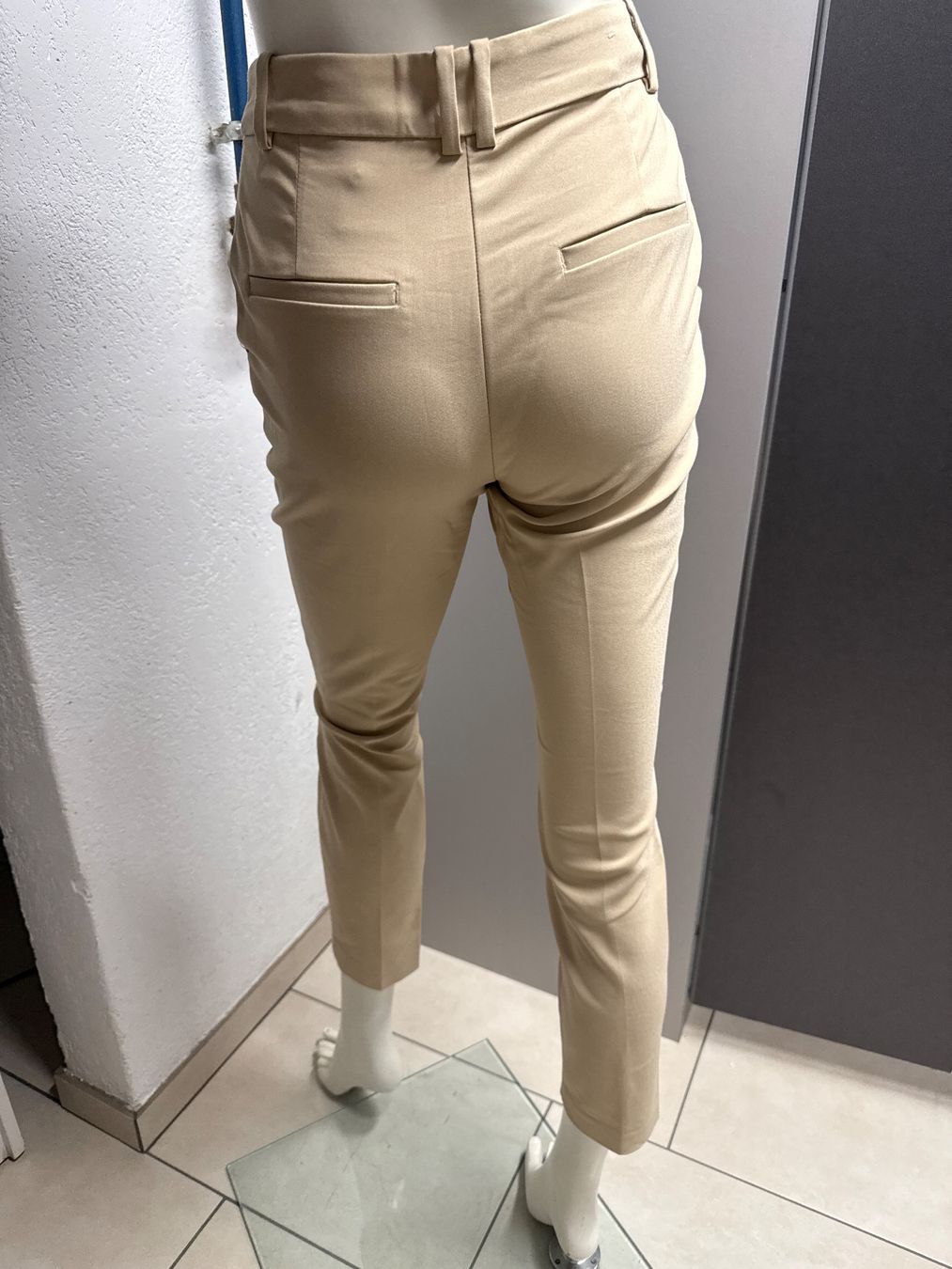H&M Pantaloni: HOSE H&M gr 34 – Usato da Birr venduto da WalkyriaM 1