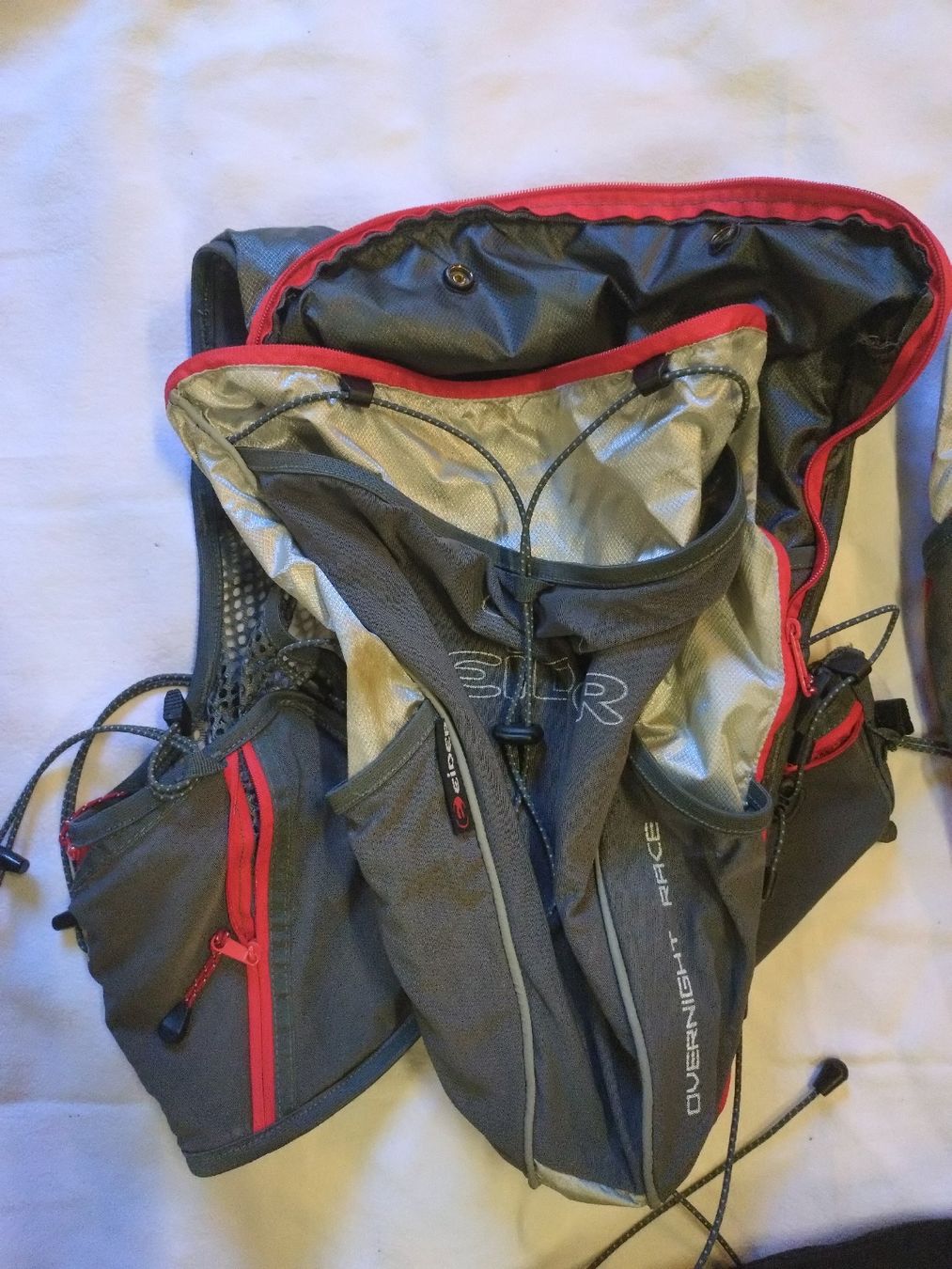 Borse: Sac de trail Eider Overnight Race Taille 3  – Usato da Farvagny-le-Grand venduto da LaCaverne 1