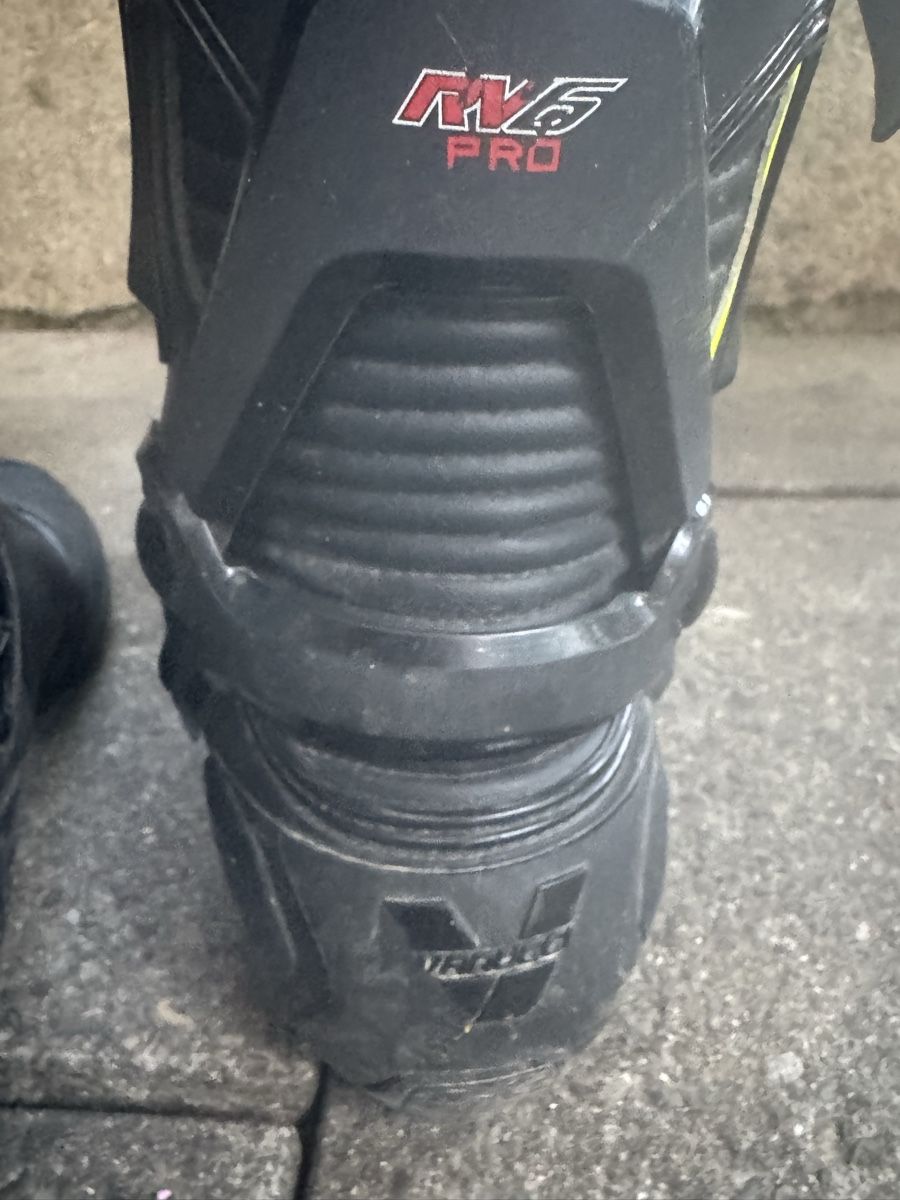 Vanucci Herrenschuhe: Vanucci RV6 PRO Racing Motorrad Stiefel Gr. 45  – Gebraucht aus Zuerich von Koralle8 5