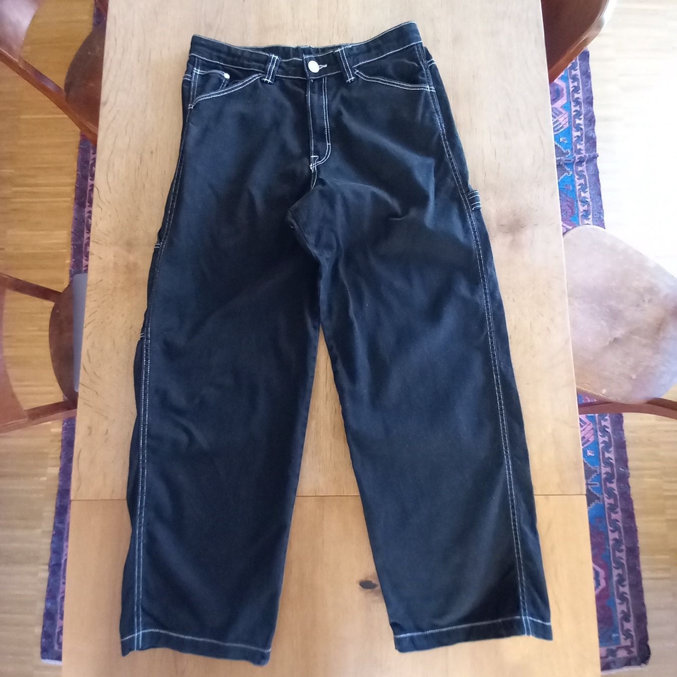 H&M Hosen: Baggy-Jeans schwarz Gr. 170 – Gebraucht aus Neuchâtel von nathalie.f