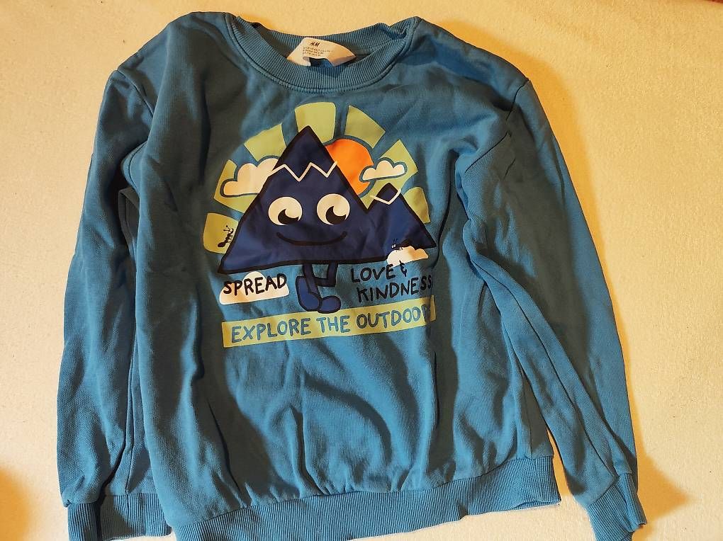 Pullover & Sweatshirts: Diverse Pullover Gr.122/128 – Gebraucht aus Zürich von aendiiii 1