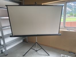 Leinwand mit Stativ - Ideal für Präsentationen 200/180!