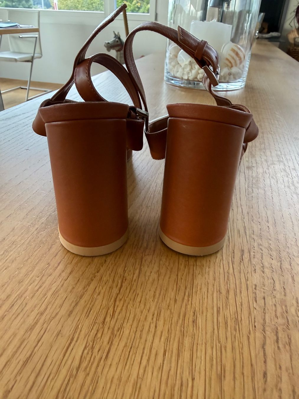 Scarpe da donna: Tolle Schuhe mit Blockabsatz, neu Gr. 39 – Usato da Reigoldswil venduto da benja01 4