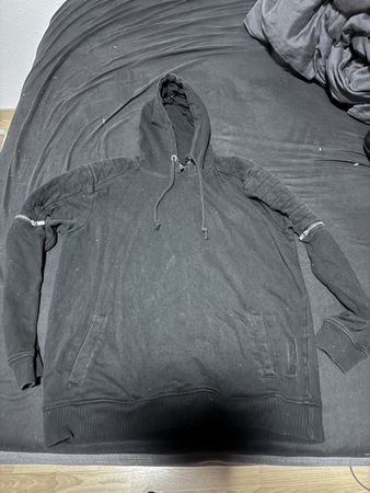 Schwarzer Hoodie von Black Squad, Grösse L, Top Zustand!