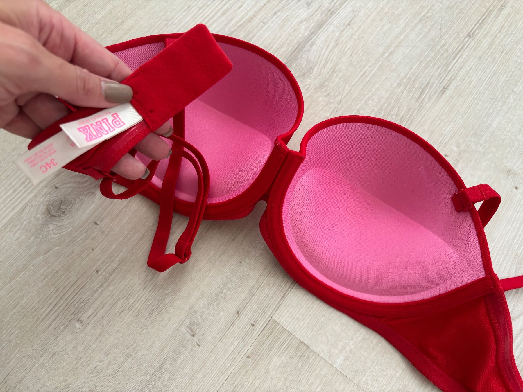 Victoria's Secret Autres dessous: Victorias Secret BH – D'occasion à therwil par ayumi991 1