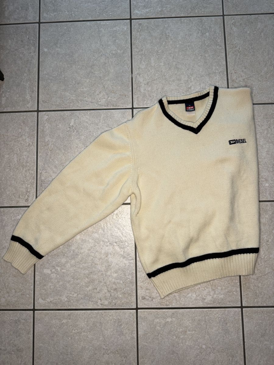 Diesel Maglioni & Felpe: Vintage Diesel Pullover  – Nuovo (secondo la descrizione) da Kreuzlingen venduto da Vadimem 1