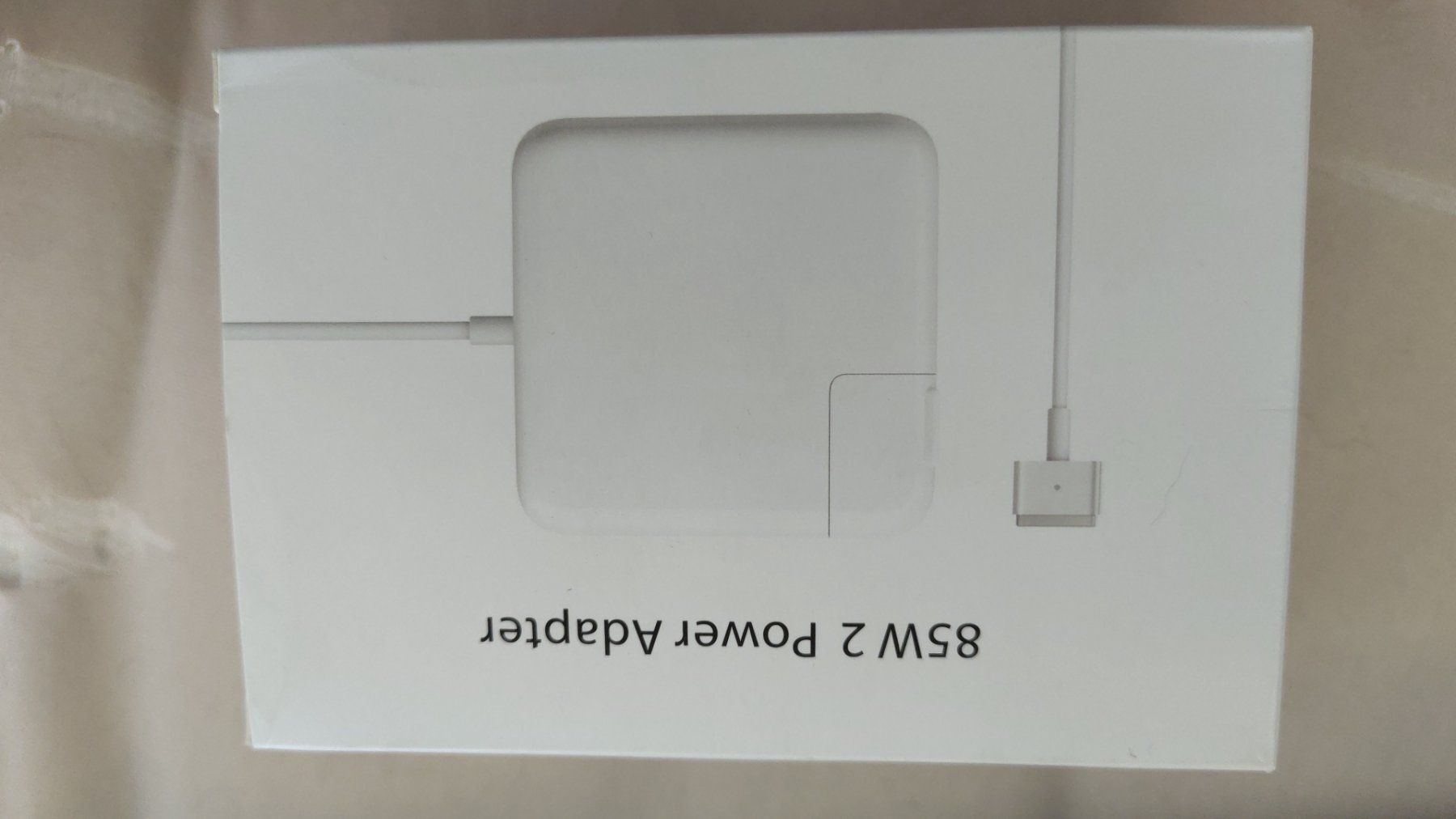 Apple Caricabatterie: Adaptateur Secteur 85W 2 MacBook NEUF – Nuovo (secondo la descrizione) da Lausanne venduto da vir_x6kg